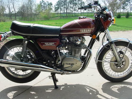 Yamaha TX650